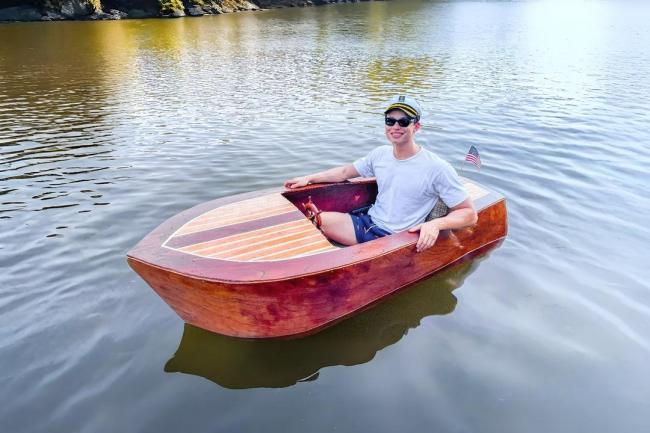 Stella Rose 6.5' Classic Flat-Bottom Boat