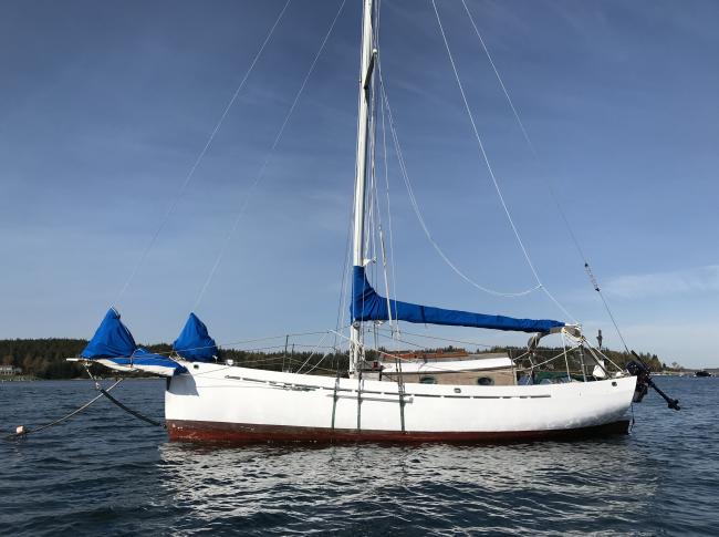 1990 Lyle Hess Cutter, in water on mooring starboard side view 1