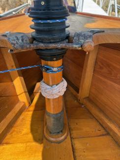 Hobie type reefing system