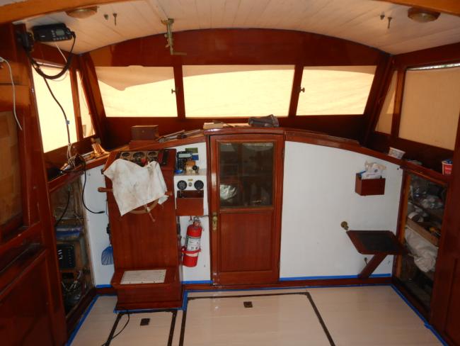 1938 Elco Marinette Cruiser – Naulakha, inside view